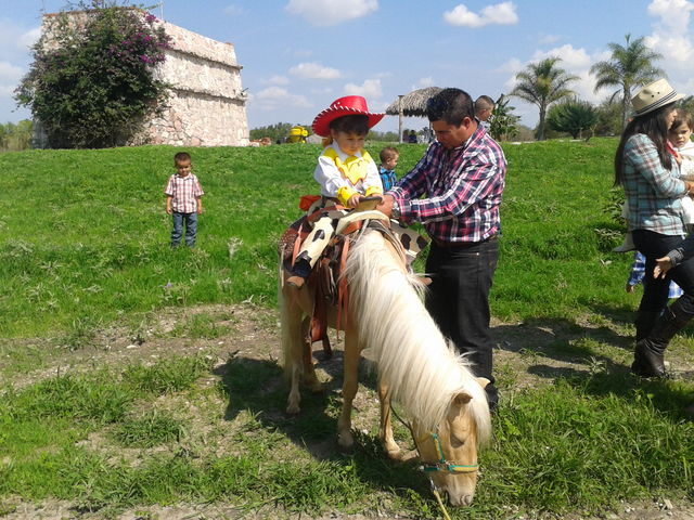 Sin Nombre