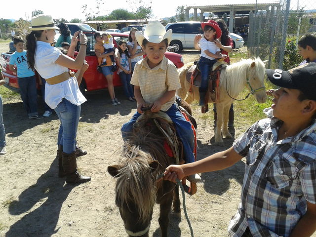 ponies de AGS. YARETZI 3